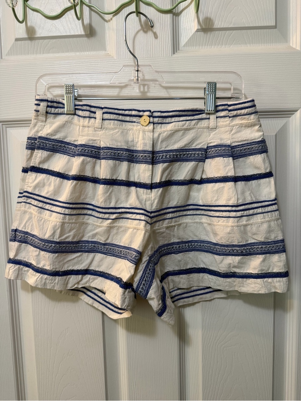 J. McLaughlin Santorini Embroidered Jacquard Blue And White Stripe Shorts Sz 2 - Picture 3 of 8